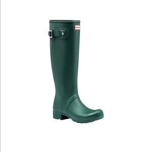 Hunter Women’s Original Tall Dark Green Rain Boots